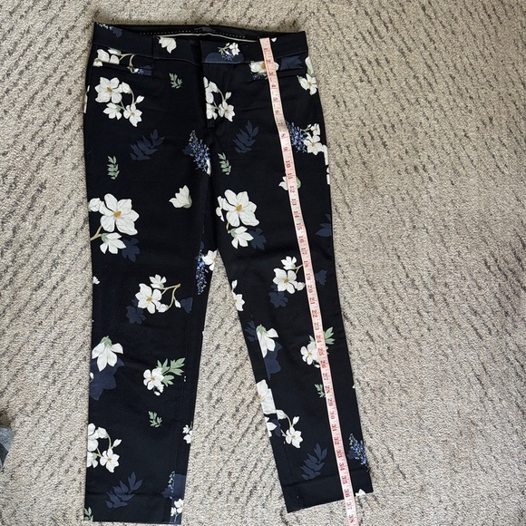 Banana Republic Sloan Black Floral Straight Leg Pants - Picture 7 of 9